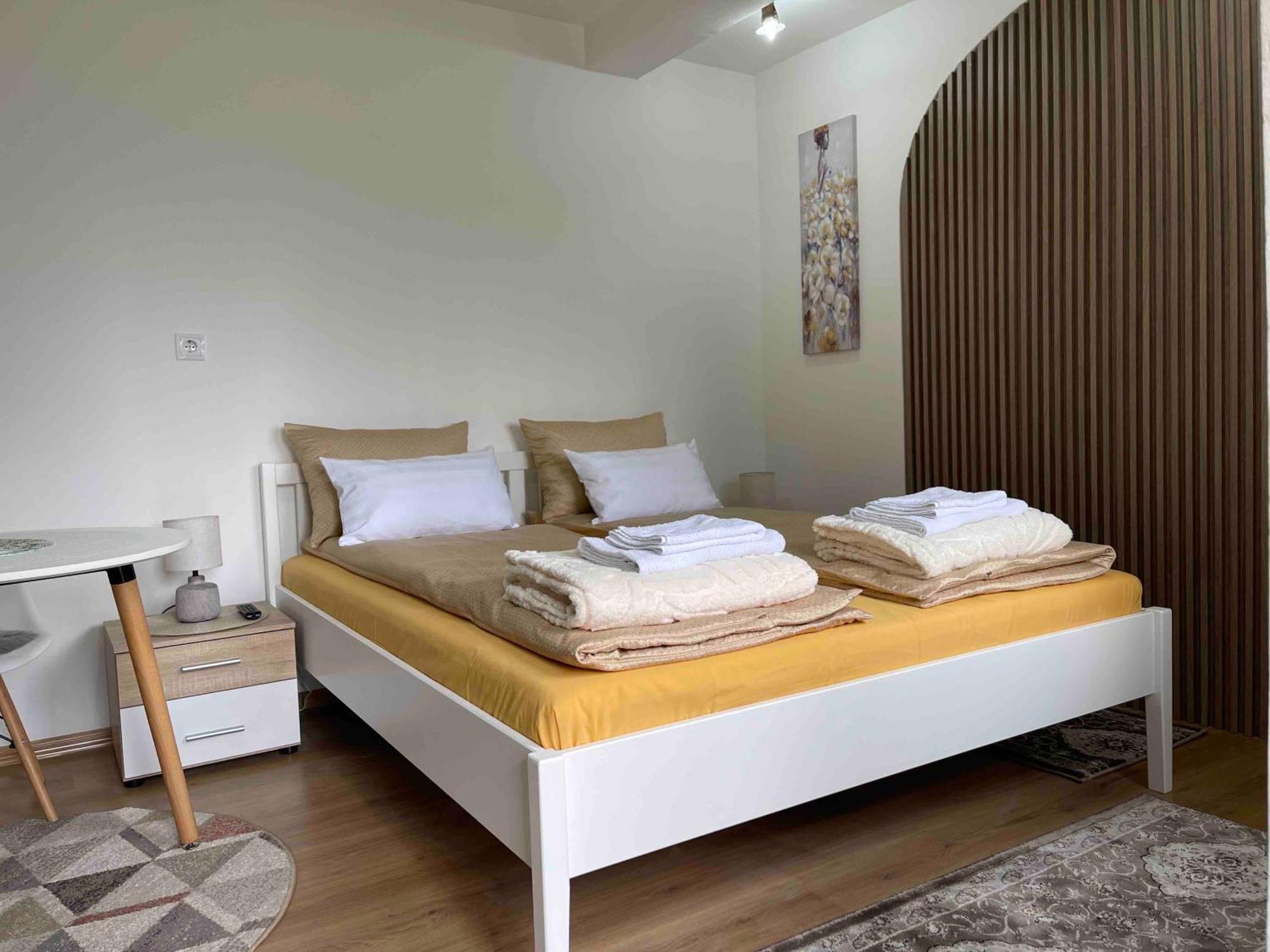 Studio Apartman Sedrenik SJJ Esterno foto
